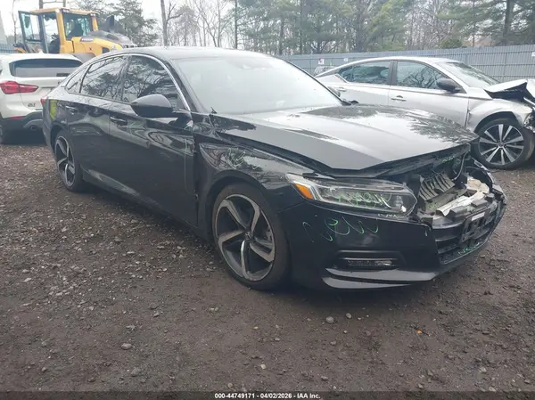 1HGCV1F3XJA148742 2018 HONDA ACCORD - Image 1