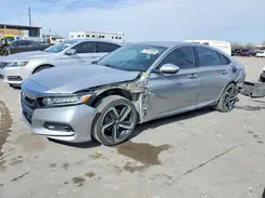 1HGCV1F3XJA148918 2018 HONDA ACCORD