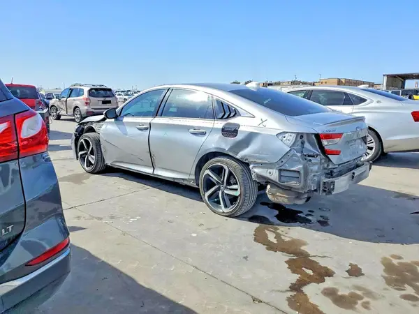 1HGCV1F3XJA148918 2018 HONDA ACCORD - Image 2