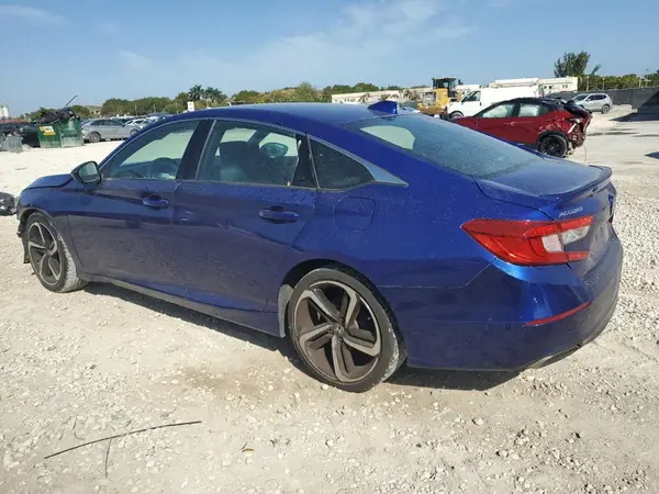 1HGCV1F3XJA149356 2018 HONDA ACCORD - Image 2