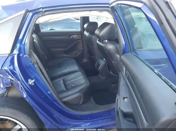 1HGCV1F3XJA153147 2018 HONDA ACCORD - Image 8