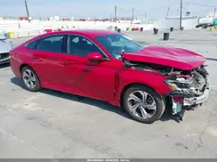 1HGCV1F3XJA154458 2018 HONDA ACCORD