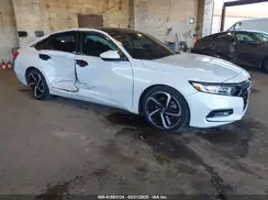 1HGCV1F3XJA164178 2018 HONDA ACCORD