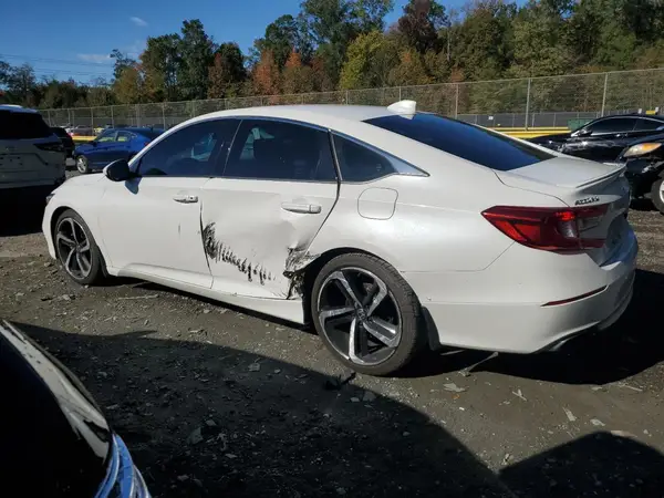 1HGCV1F3XJA165167 2018 HONDA ACCORD - Image 2