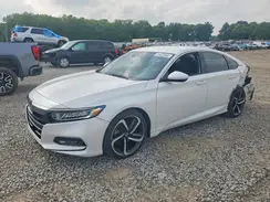 1HGCV1F3XJA165475 2018 HONDA ACCORD
