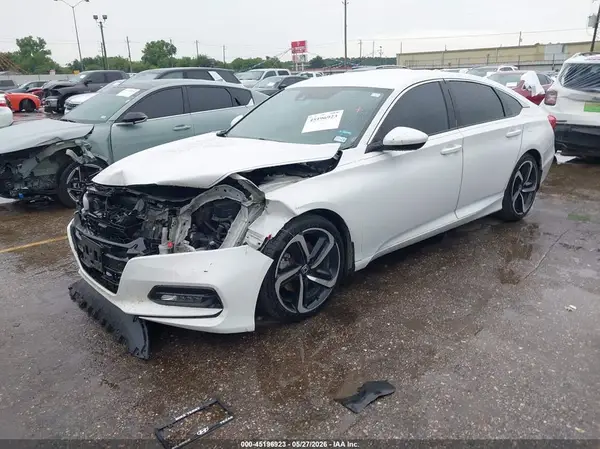 1HGCV1F3XJA169140 2018 HONDA ACCORD - Image 2