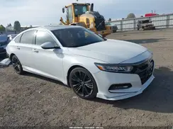 1HGCV1F3XJA172734 2018 HONDA ACCORD
