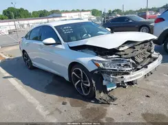1HGCV1F3XJA174628 2018 HONDA ACCORD