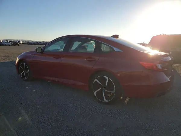 1HGCV1F3XJA177674 2018 HONDA ACCORD - Image 2
