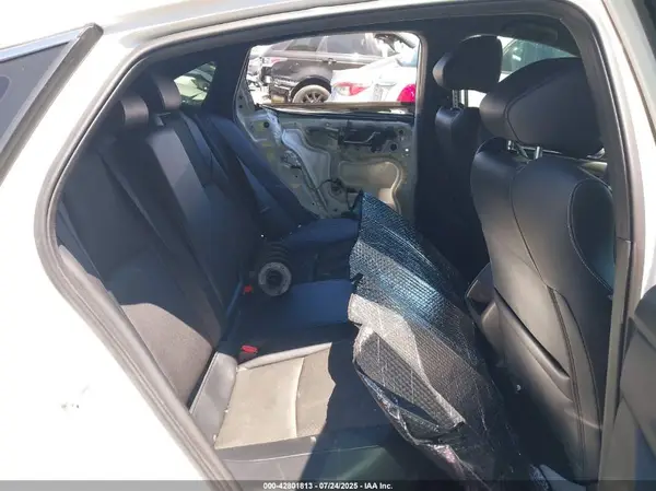 1HGCV1F3XJA178677 2018 HONDA ACCORD - Image 8