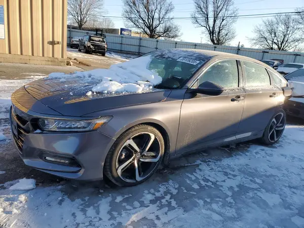 1HGCV1F3XJA180431 2018 HONDA ACCORD - Image 1