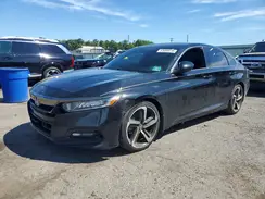 1HGCV1F3XJA181627 2018 HONDA ACCORD
