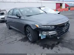 1HGCV1F3XJA188724 2018 HONDA ACCORD