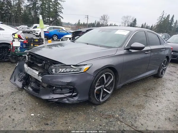 1HGCV1F3XJA190716 2018 HONDA ACCORD - Image 2