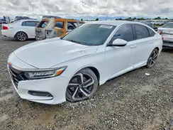 1HGCV1F3XJA193339 2018 HONDA ACCORD