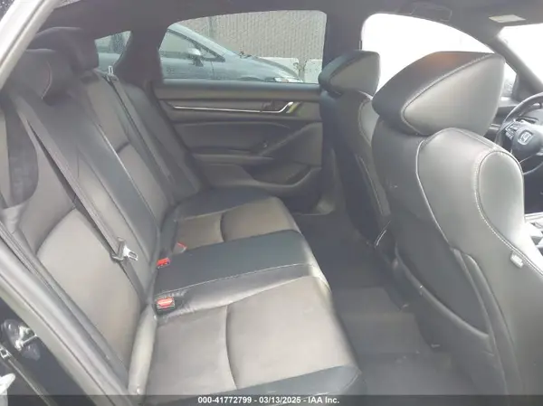 1HGCV1F3XJA198718 2018 HONDA ACCORD - Image 8
