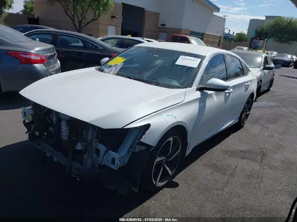 1HGCV1F3XJA201858 2018 HONDA ACCORD - Image 2