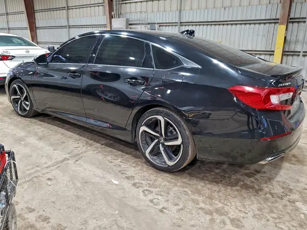 1HGCV1F3XJA203903 2018 HONDA ACCORD - Image 2