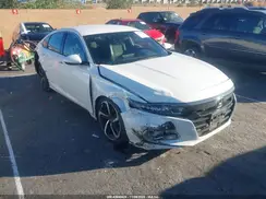 1HGCV1F3XJA207935 2018 HONDA ACCORD