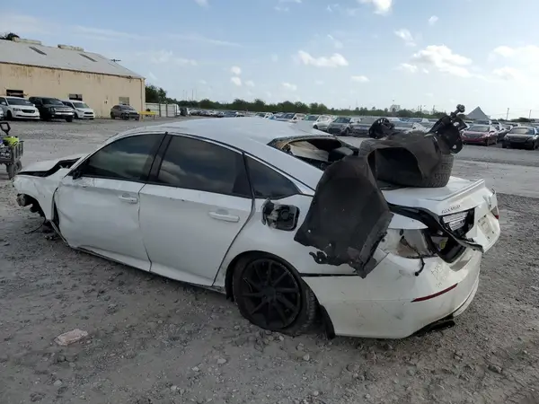 1HGCV1F3XJA212889 2018 HONDA ACCORD - Image 2