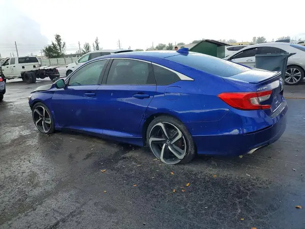 1HGCV1F3XJA213184 2018 HONDA ACCORD - Image 2