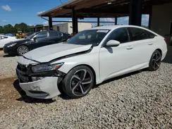 1HGCV1F3XJA215873 2018 HONDA ACCORD
