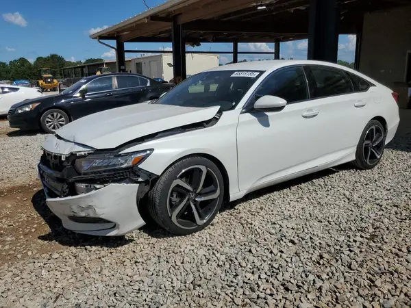 1HGCV1F3XJA215873 2018 HONDA ACCORD - Image 1