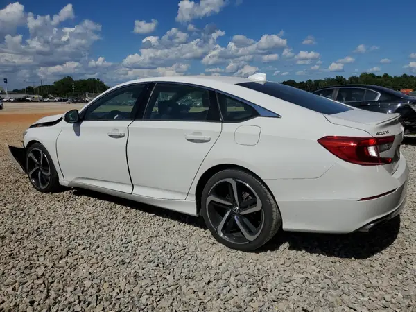 1HGCV1F3XJA215873 2018 HONDA ACCORD - Image 2