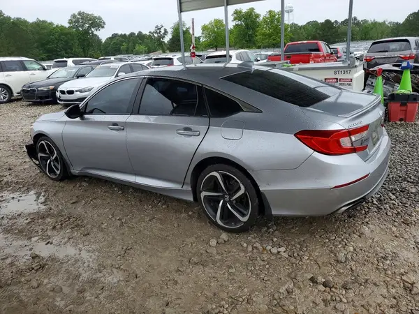 1HGCV1F3XJA218692 2018 HONDA ACCORD - Image 2