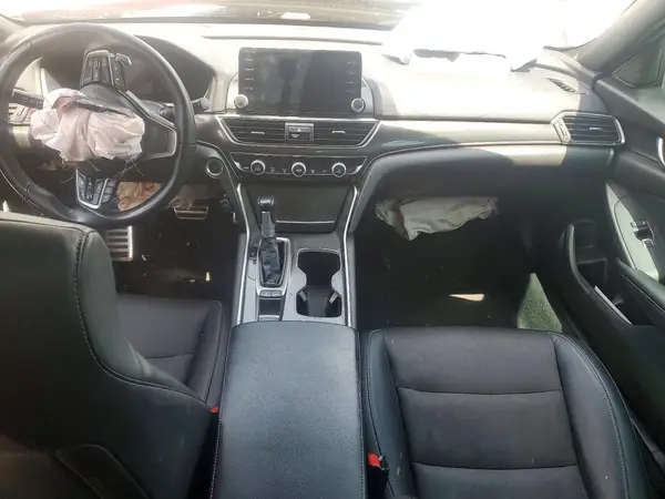 1HGCV1F3XJA218952 2018 HONDA ACCORD - Image 8