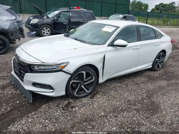 1HGCV1F3XJA222788 2018 HONDA ACCORD - Image 2
