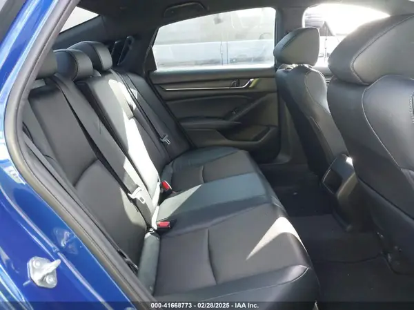 1HGCV1F3XJA223603 2018 HONDA ACCORD - Image 8