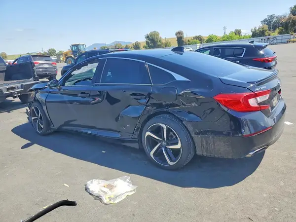 1HGCV1F3XJA223956 2018 HONDA ACCORD - Image 2