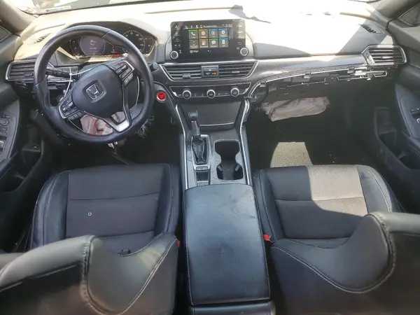 1HGCV1F3XJA223956 2018 HONDA ACCORD - Image 8