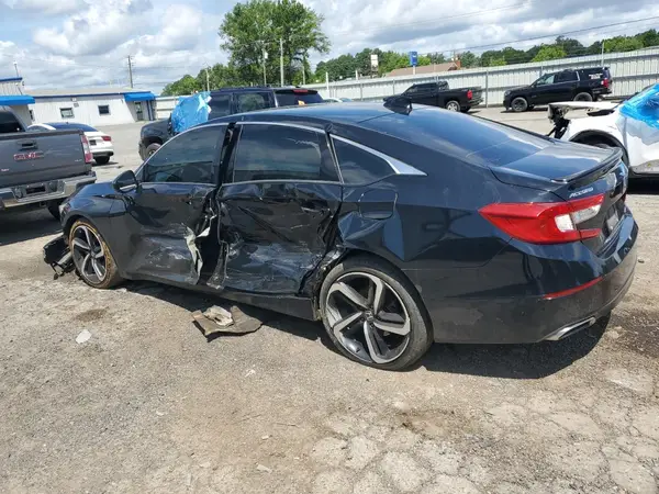 1HGCV1F3XJA224010 2018 HONDA ACCORD - Image 2