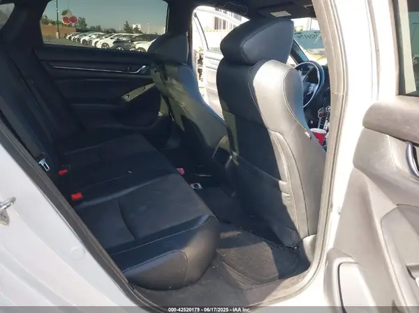 1HGCV1F3XJA225237 2018 HONDA ACCORD - Image 8