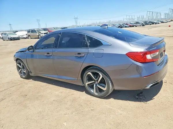 1HGCV1F3XJA228929 2018 HONDA ACCORD - Image 2