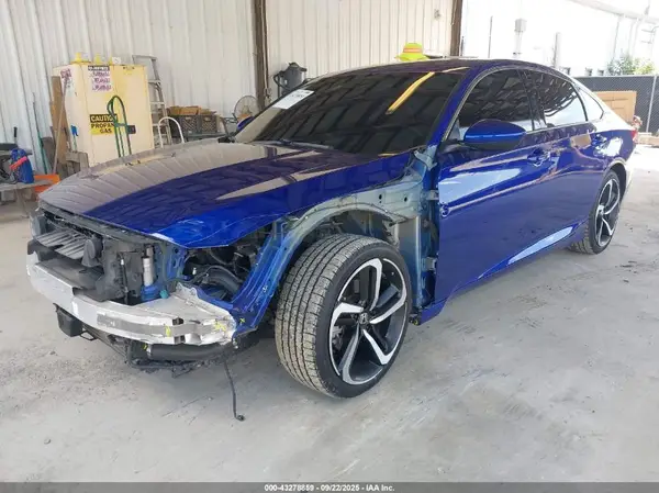 1HGCV1F3XJA230227 2018 HONDA ACCORD - Image 2