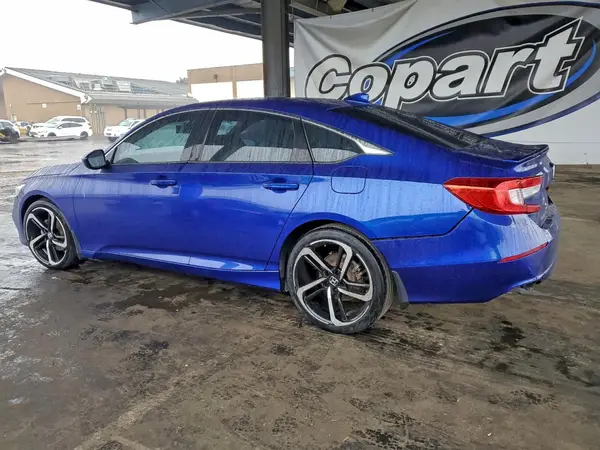 1HGCV1F3XJA230356 2018 HONDA ACCORD - Image 2