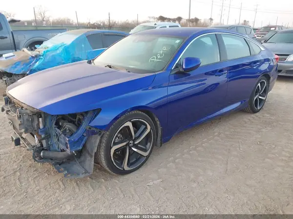 1HGCV1F3XJA234567 2018 HONDA ACCORD - Image 2