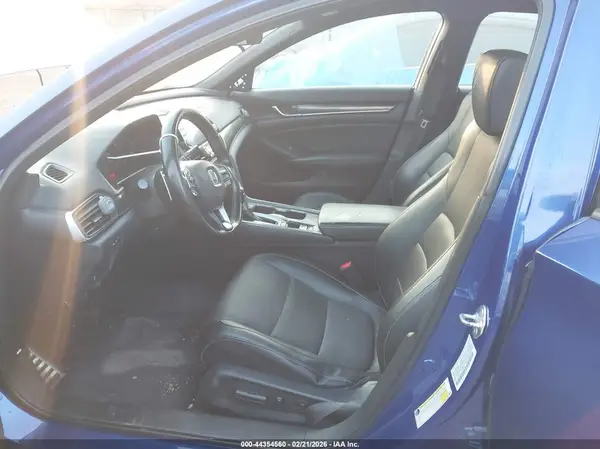 1HGCV1F3XJA234567 2018 HONDA ACCORD - Image 8