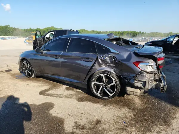 1HGCV1F3XJA234794 2018 HONDA ACCORD - Image 2