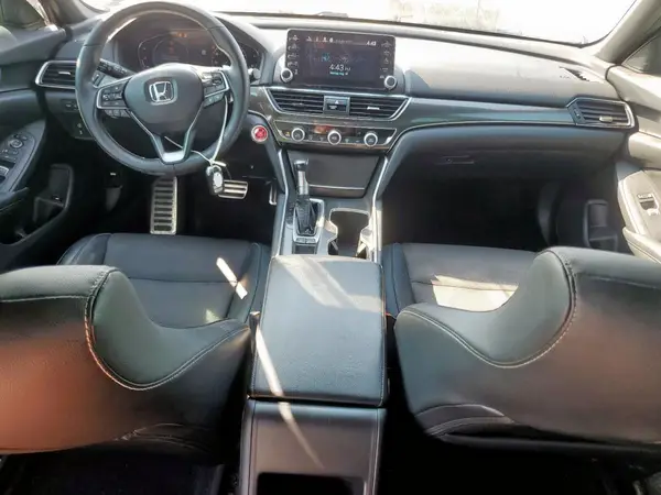 1HGCV1F3XJA235458 2018 HONDA ACCORD - Image 8