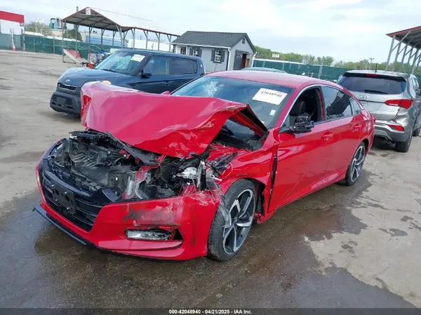 1HGCV1F3XJA236058 2018 HONDA ACCORD - Image 2