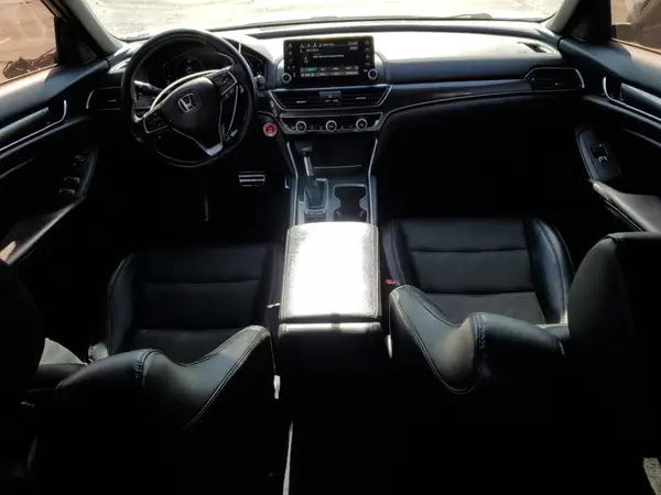 1HGCV1F3XJA238764 2018 HONDA ACCORD - Image 8