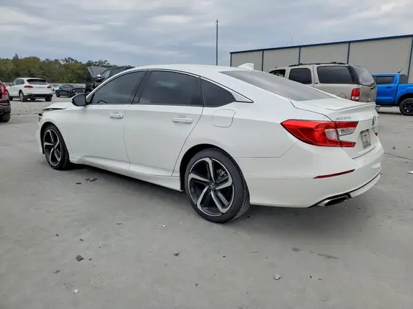 1HGCV1F3XJA239848 2018 HONDA ACCORD - Image 2