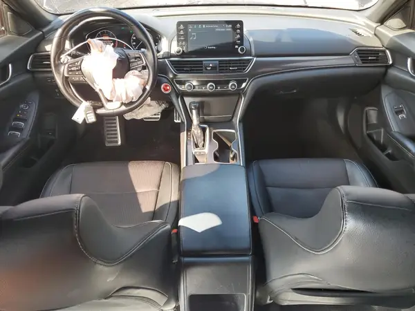1HGCV1F3XJA242801 2018 HONDA ACCORD - Image 8