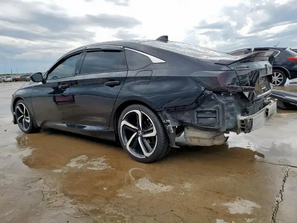 1HGCV1F3XJA242829 2018 HONDA ACCORD - Image 2