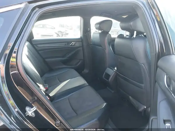 1HGCV1F3XJA244533 2018 HONDA ACCORD - Image 8