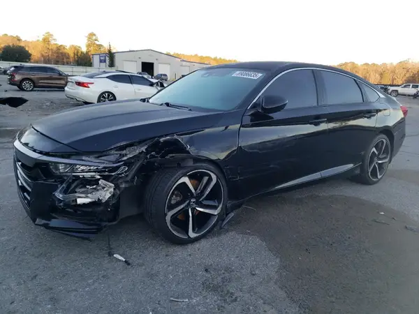 1HGCV1F3XJA244595 2018 HONDA ACCORD - Image 1